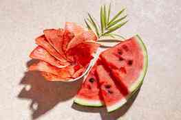 Dehydrated & Fresh Watermelon Slices