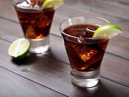 Lounge Lizard Rum & Cola Cocktail 