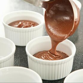 Raspberry Chocolate Pots